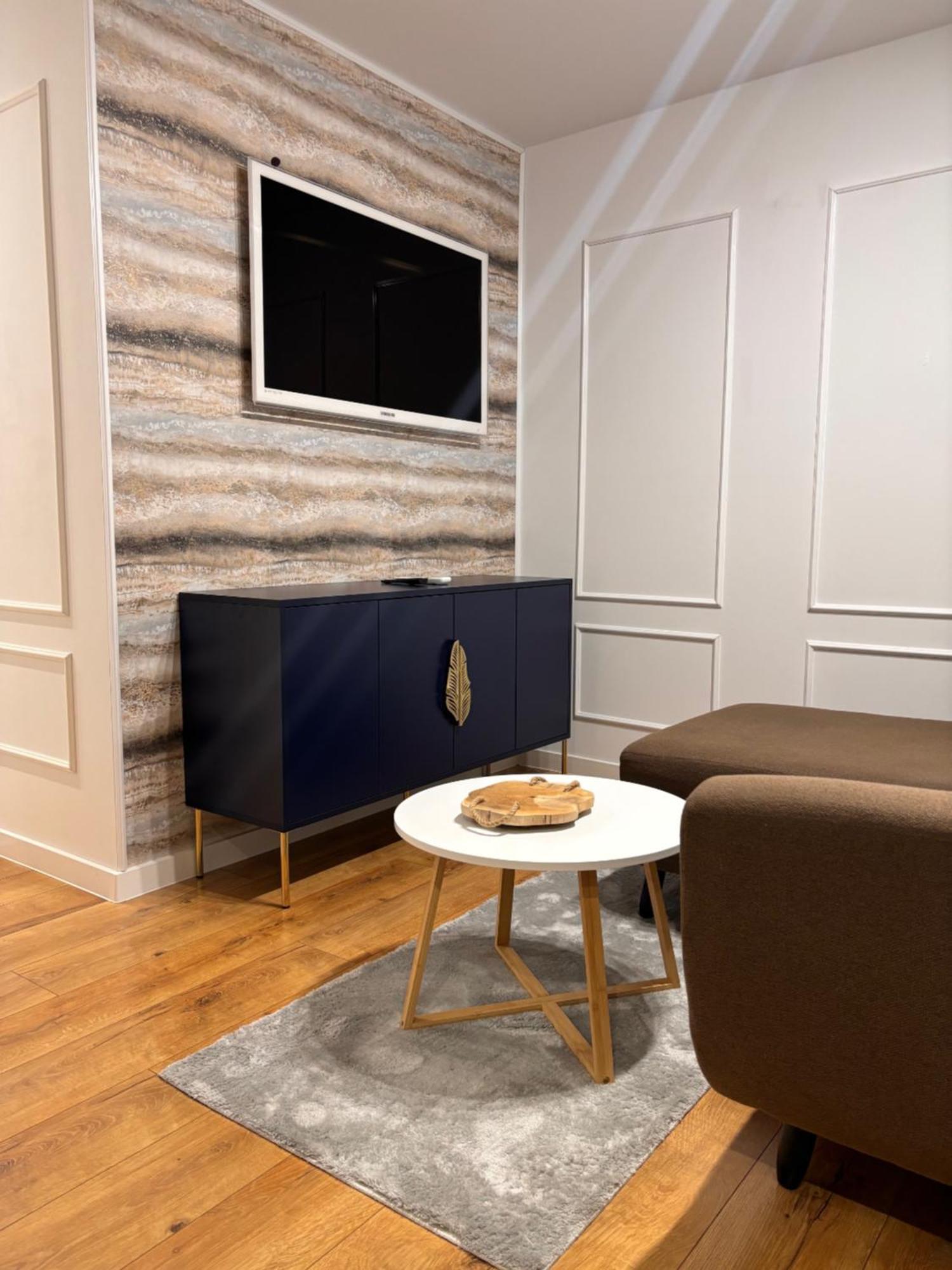 Apartment Panorama *
